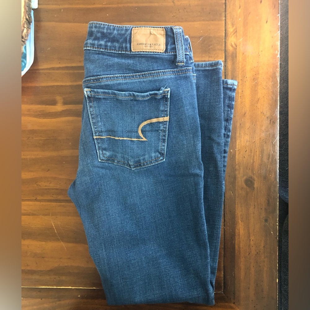 American Eagle outfitters super stretch Jeggings. Size 4 short.
